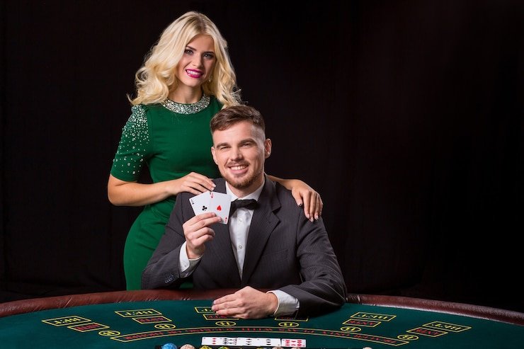 rtp bimabet Texas Poker live-dealer table view on mobile phone